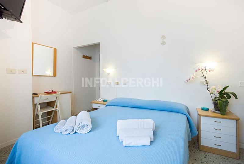 B&B Hotel Lucciola Cattolica Kültér fotó