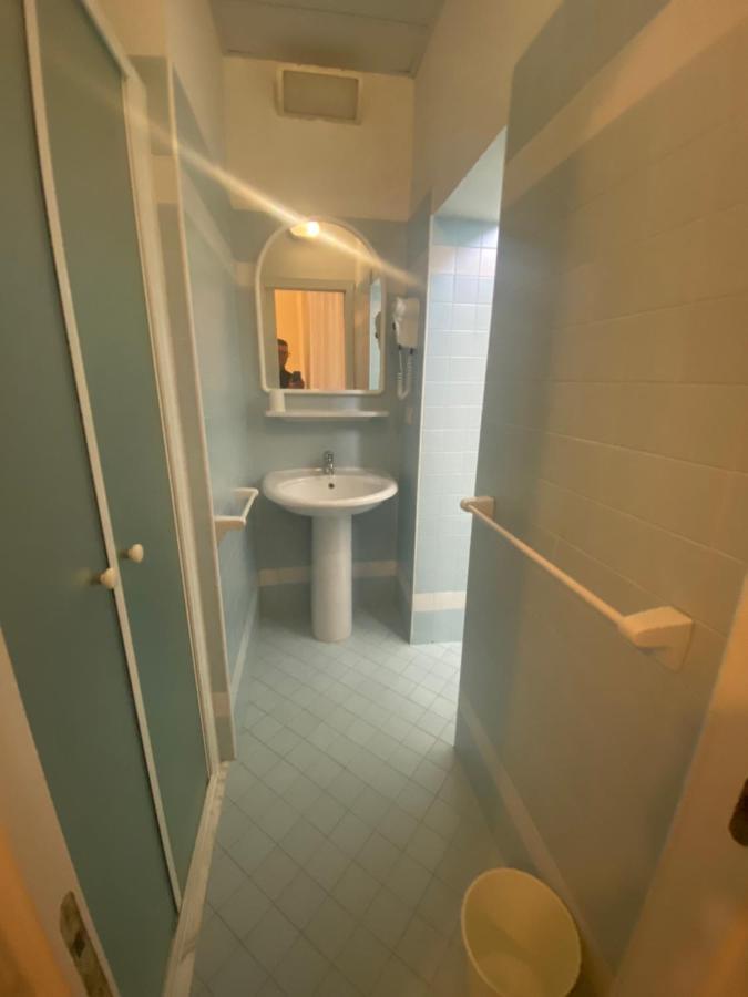 B&B Hotel Lucciola Cattolica Kültér fotó
