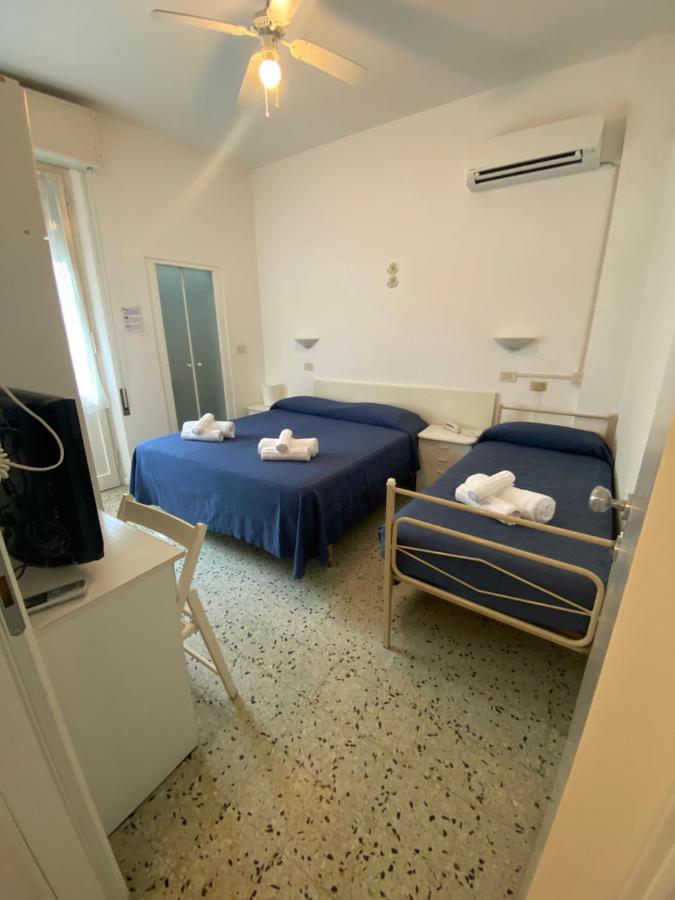 B&B Hotel Lucciola Cattolica Kültér fotó