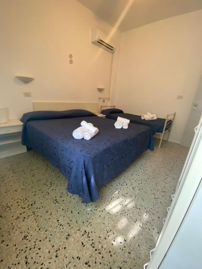 B&B Hotel Lucciola Cattolica Kültér fotó