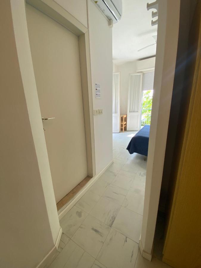 B&B Hotel Lucciola Cattolica Kültér fotó