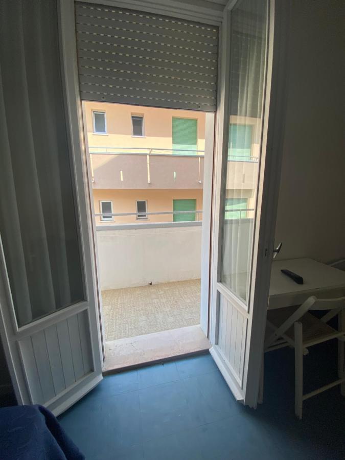 B&B Hotel Lucciola Cattolica Kültér fotó