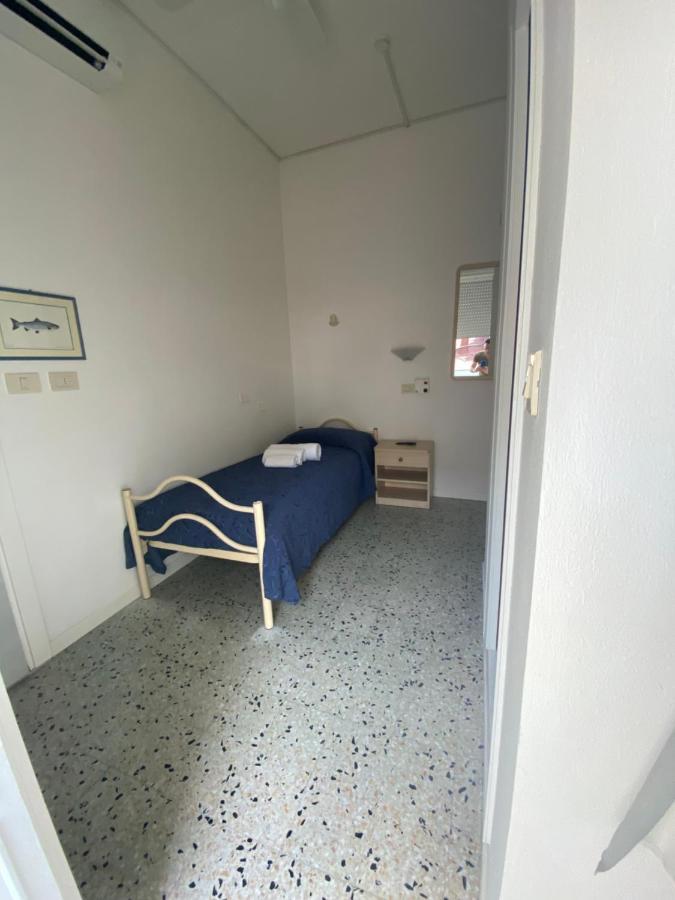 B&B Hotel Lucciola Cattolica Kültér fotó